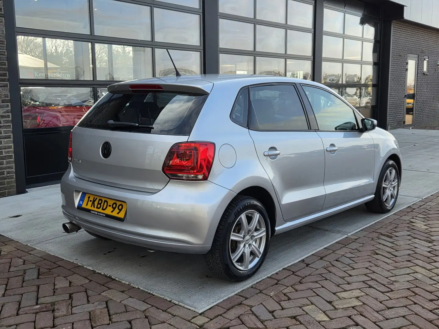 Volkswagen Polo 1.4-16V Comfortline Automaat | Airco | Elektrisch Grau - 2