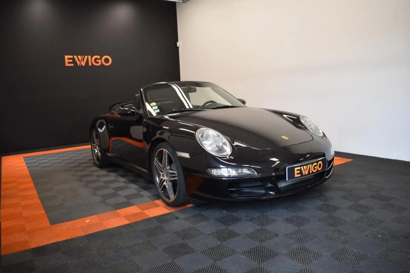 Porsche 911 Cabriolet 997 4S 355ch SUIVI GARANTIE 6 A 36 MOIS Noir - 1