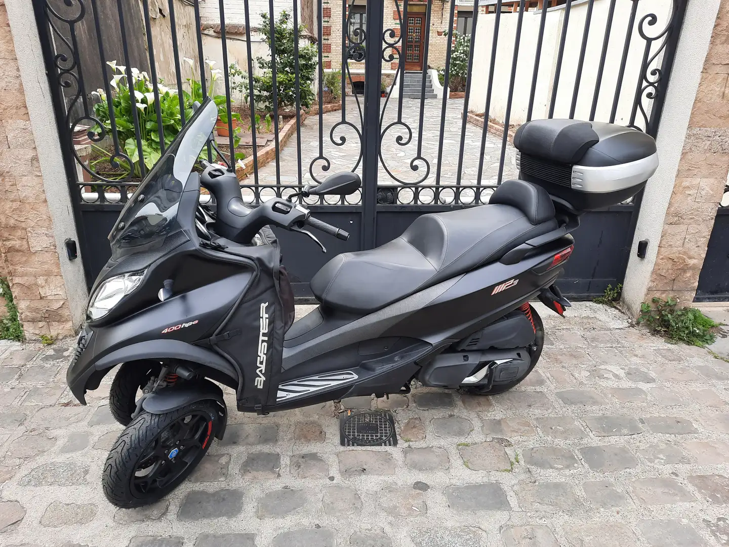 Piaggio MP3 400 Negru - 2