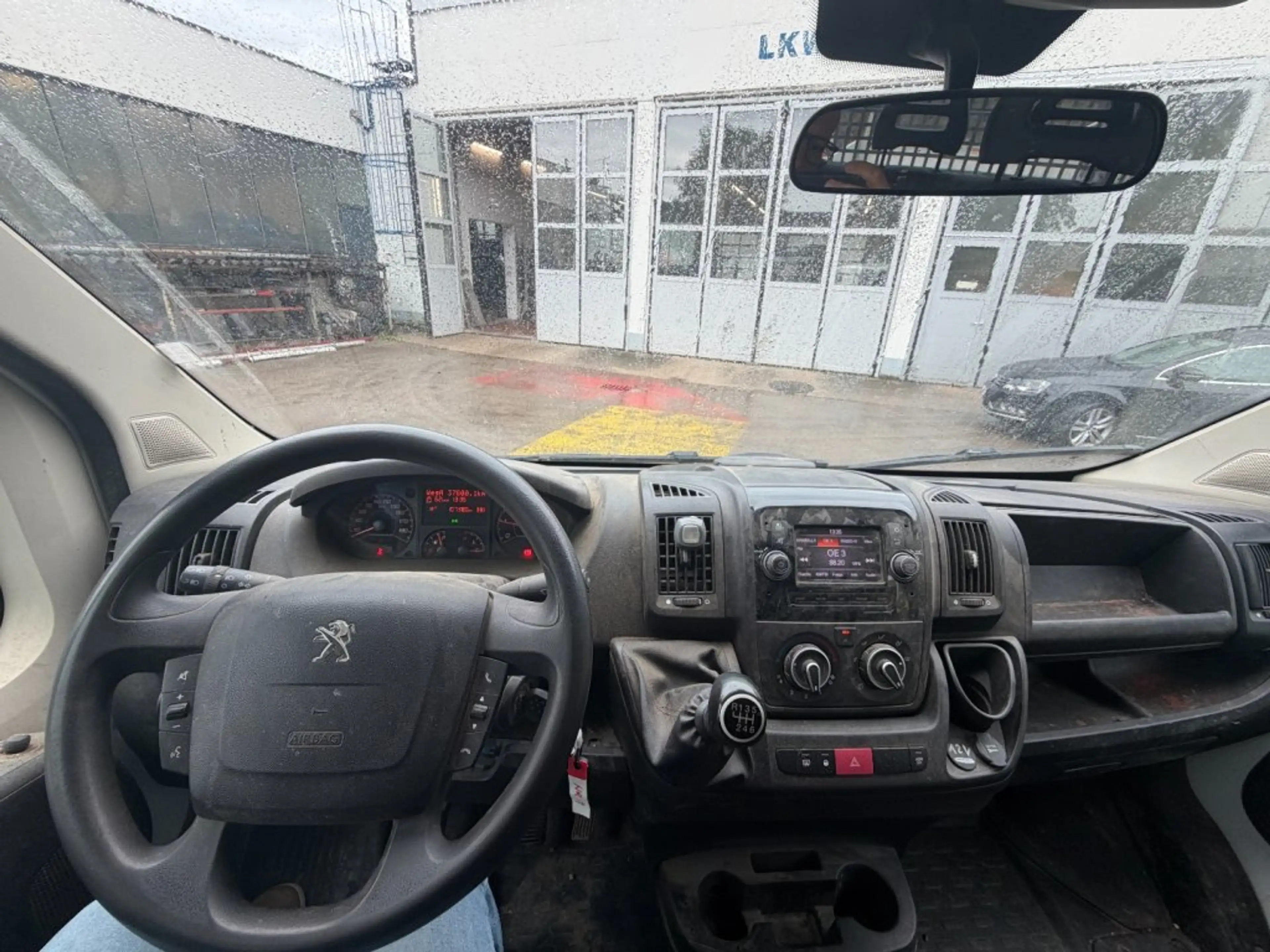 Peugeot Boxer PT DKB 3500+ L4 165 — photo 10