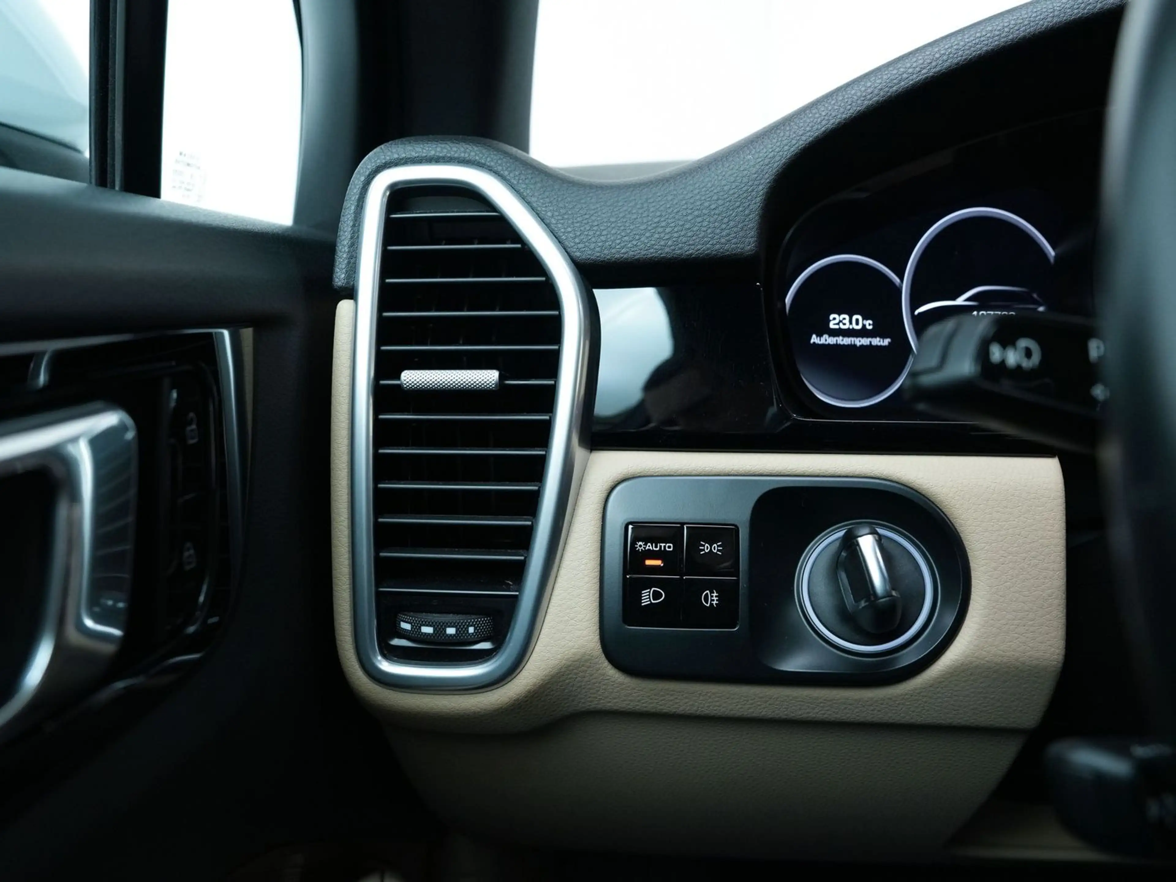 Porsche Cayenne APPROVED, 21ZOLL,PANO,AHK — photo 13