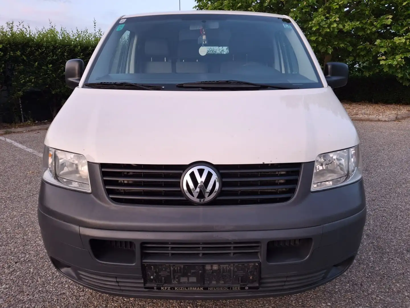 Volkswagen T5 T5 1.9TDi 102 PS Transporter Mit Neuem Pickerl Weiß - 1
