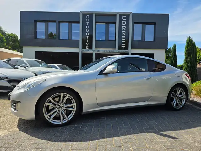 Hyundai Genesis Coupe 2.0T |LEER|Keyless|Pioneer|