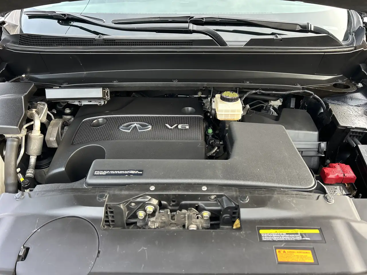 Infiniti QX60 снимка Infiniti QX60