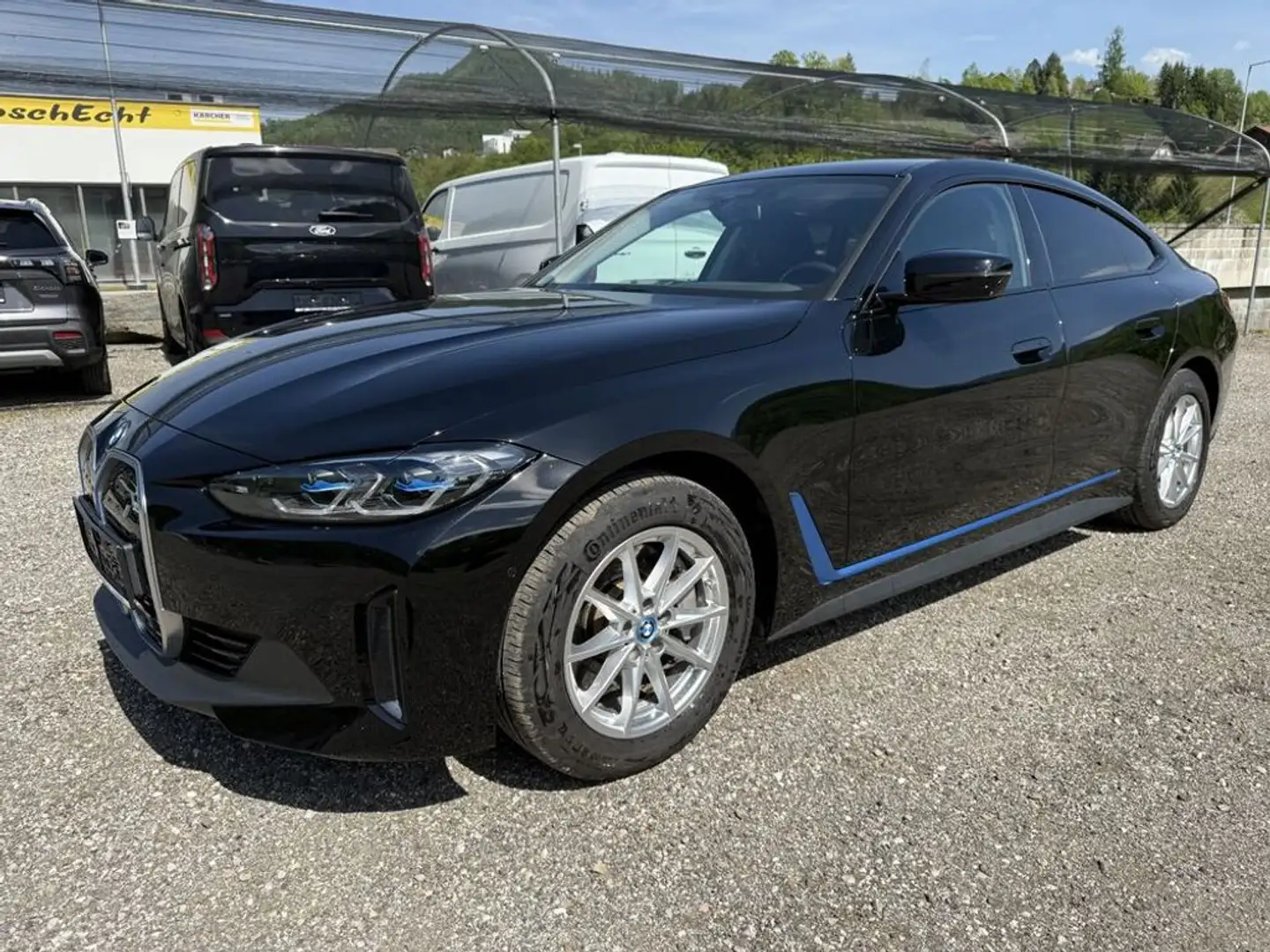 BMW i4 e Drive 40 Schwarz - 1