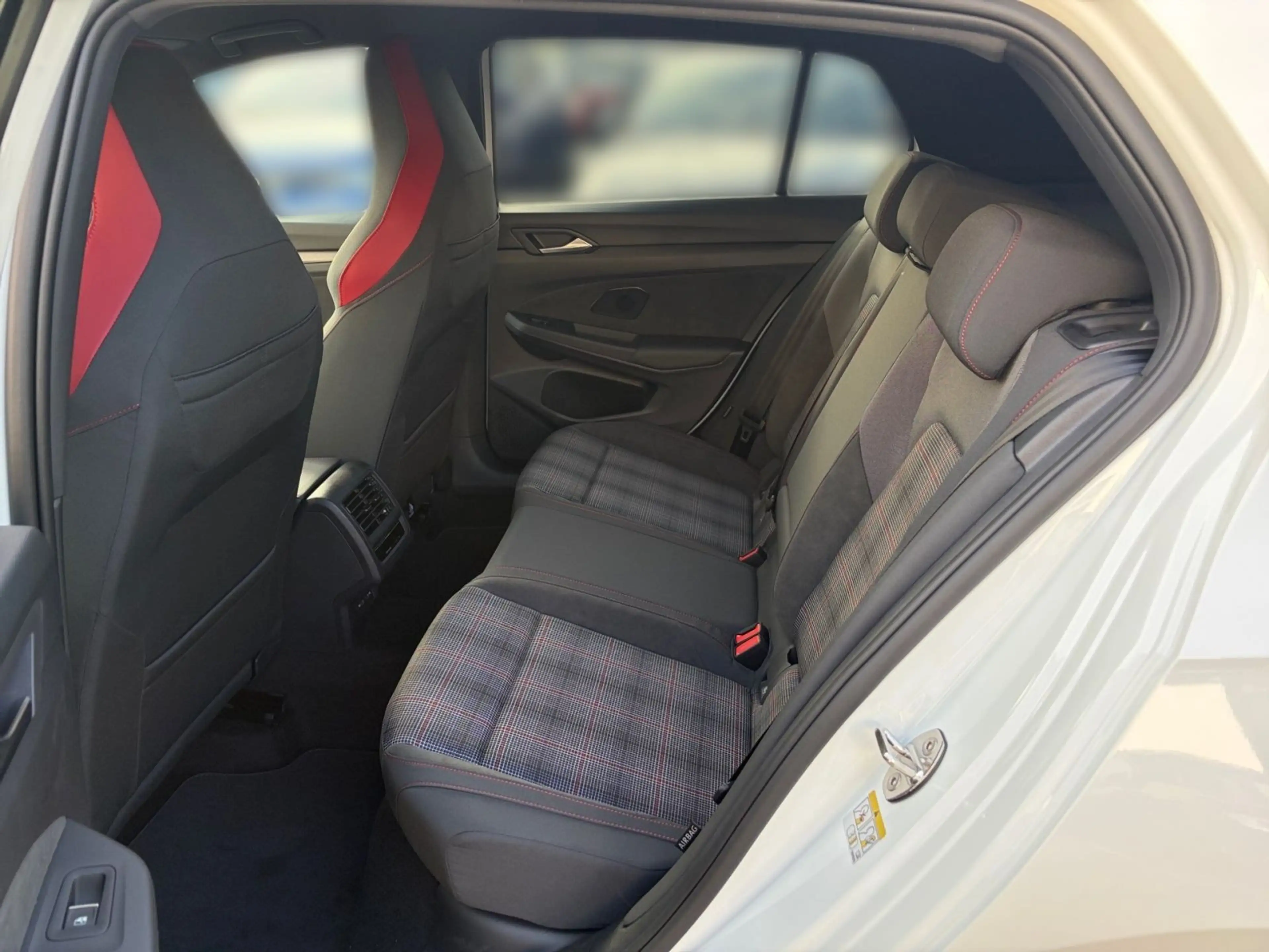 Volkswagen Golf GTI 2,0 l TSI 195 kW (265 PS) 7-Gang-Doppel — photo 12
