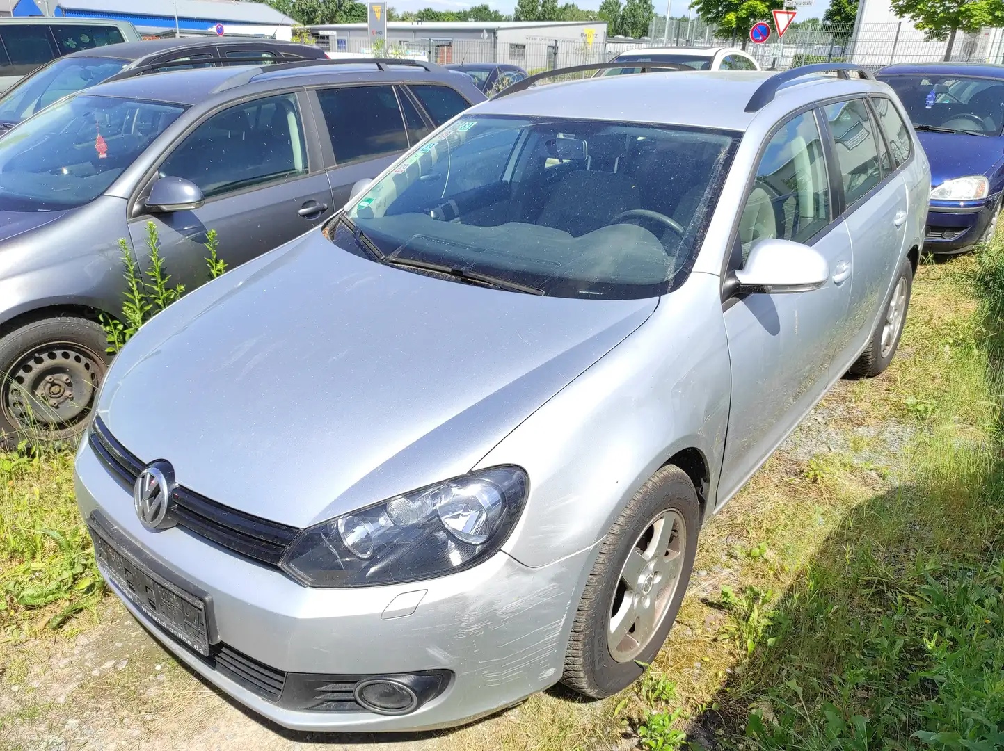 Volkswagen Golf Variant 1.2 KLIMA BC TEMP Trendline ALLWETTER BlueMotio Gris - 1