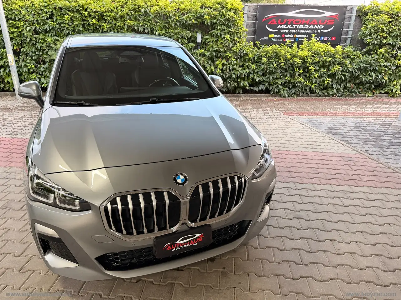 BMW 218