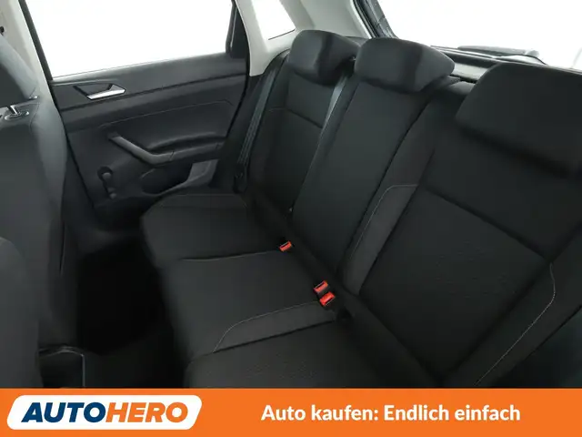 Volkswagen Polo view 14