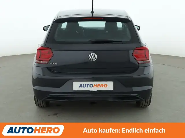 Volkswagen Polo view 5