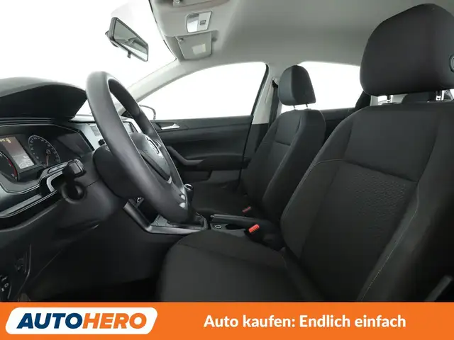 Volkswagen Polo view 10