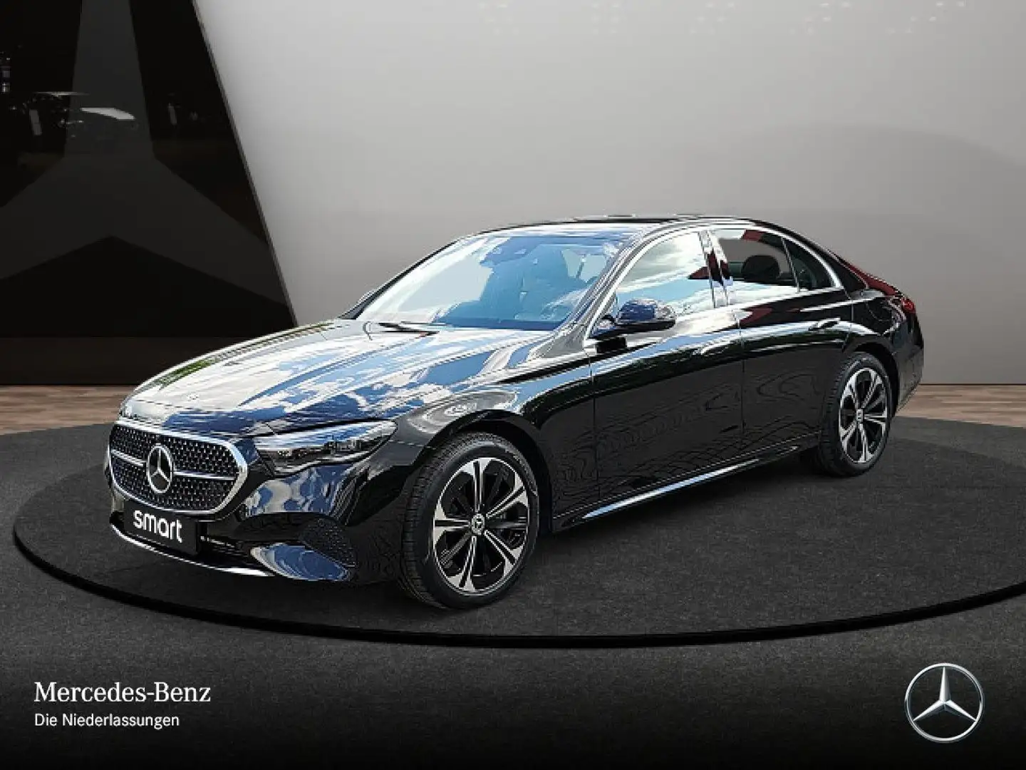 Mercedes-Benz E 300 e Avantgarde Fahrass 360° Distr. AHK PTS 9G Zwart - 2