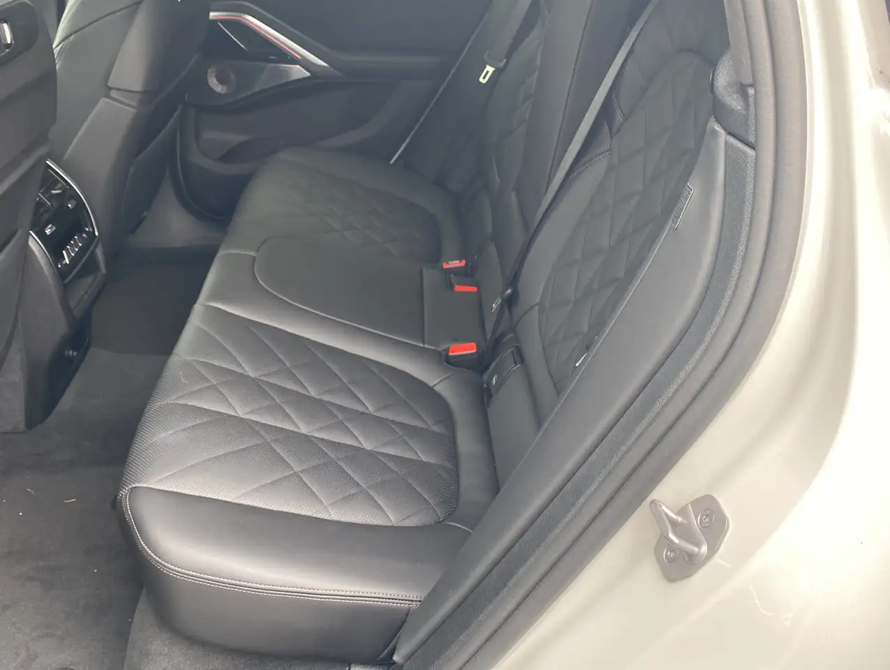 BMW X6 M i xDrive*UPE 148.000€*SoftClose*Pano*DAB 11