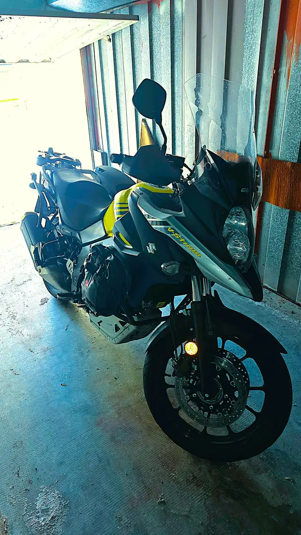 Suzuki V-Strom 650 - 1