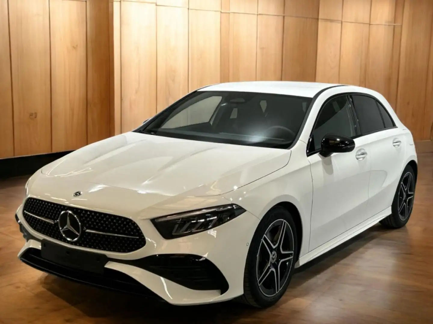 Mercedes-Benz A 180 180d 8G-DCT Blanco - 2