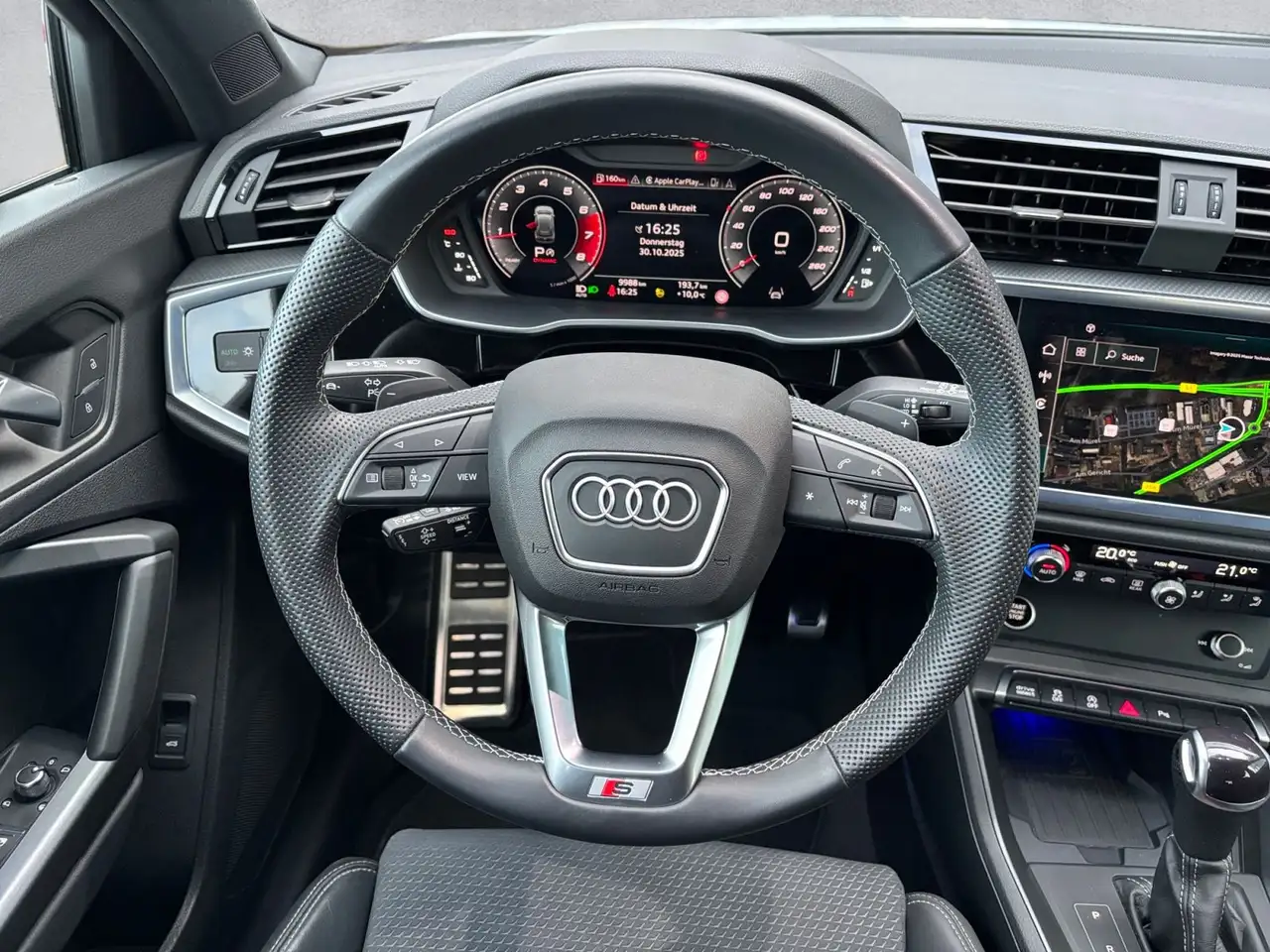 Audi Q3 40 TFSI quattro S Line 12