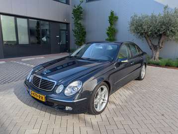 Elegance 2.6 V6 automaat, vele opties, nieuwe APK