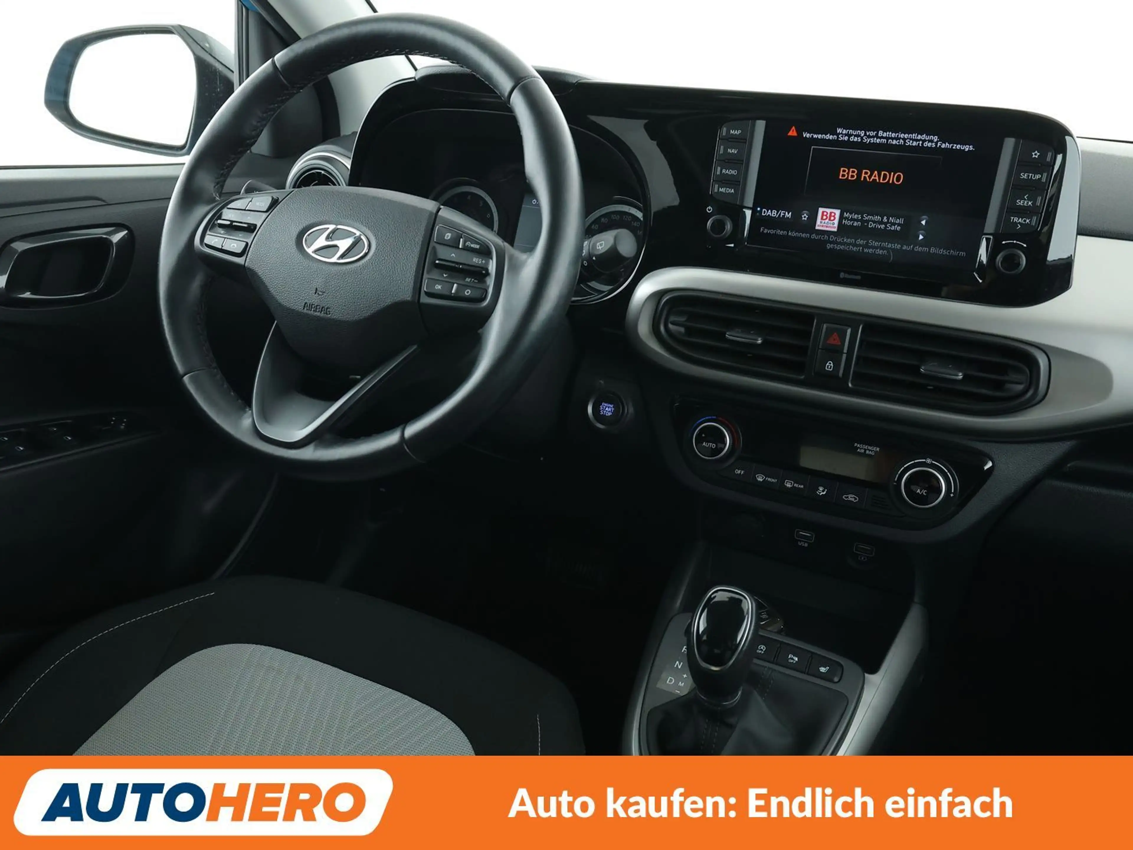Hyundai i10 1.2 Trend Aut.*NAVI*TEMPO*CAM*PDC*SHZ*ALU*KLIMA* — photo 13