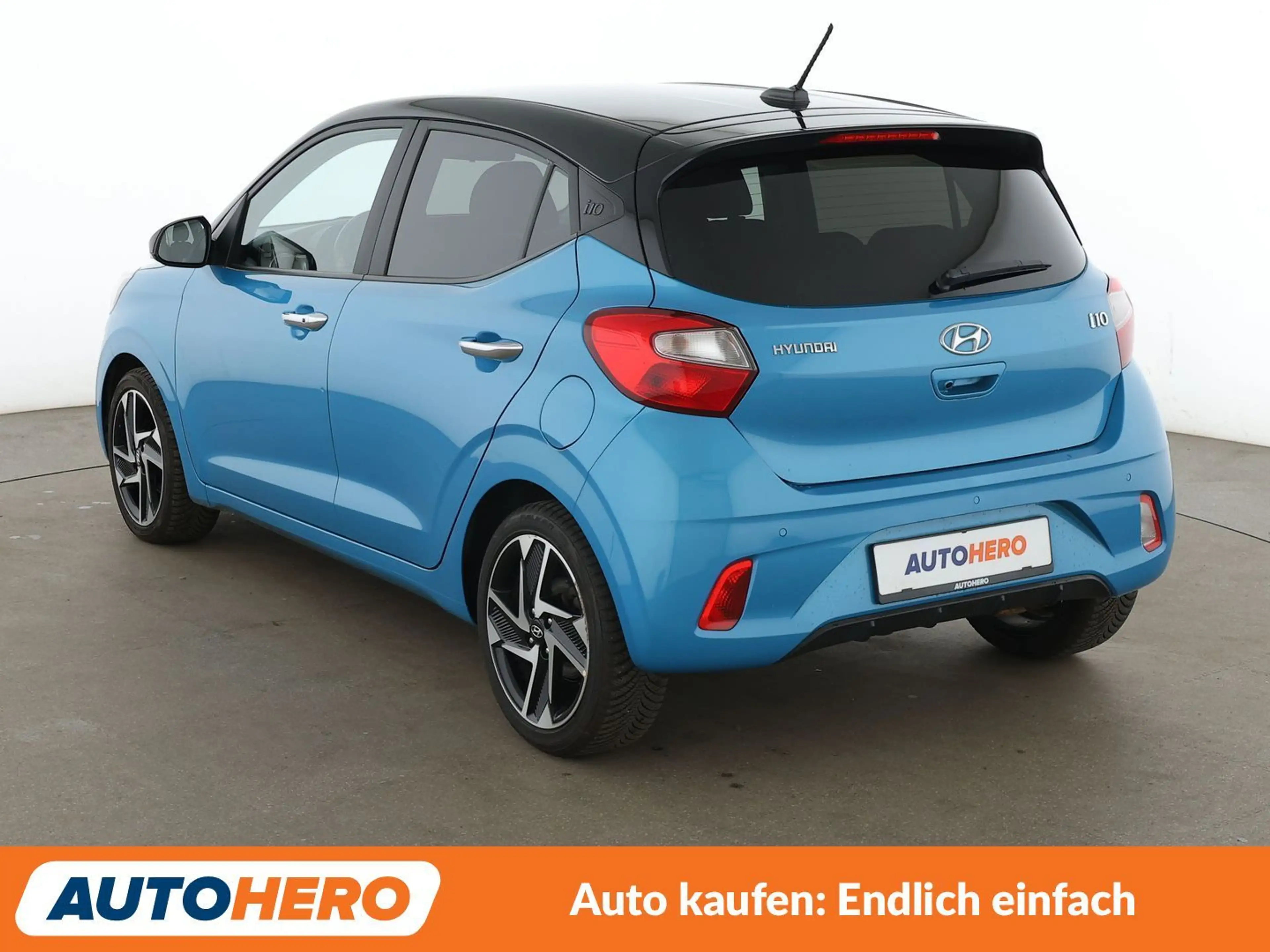 Hyundai i10 1.2 Trend Aut.*NAVI*TEMPO*CAM*PDC*SHZ*ALU*KLIMA* — photo 4