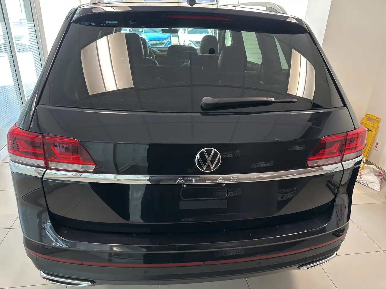 Volkswagen Atlas снимка Volkswagen Atlas