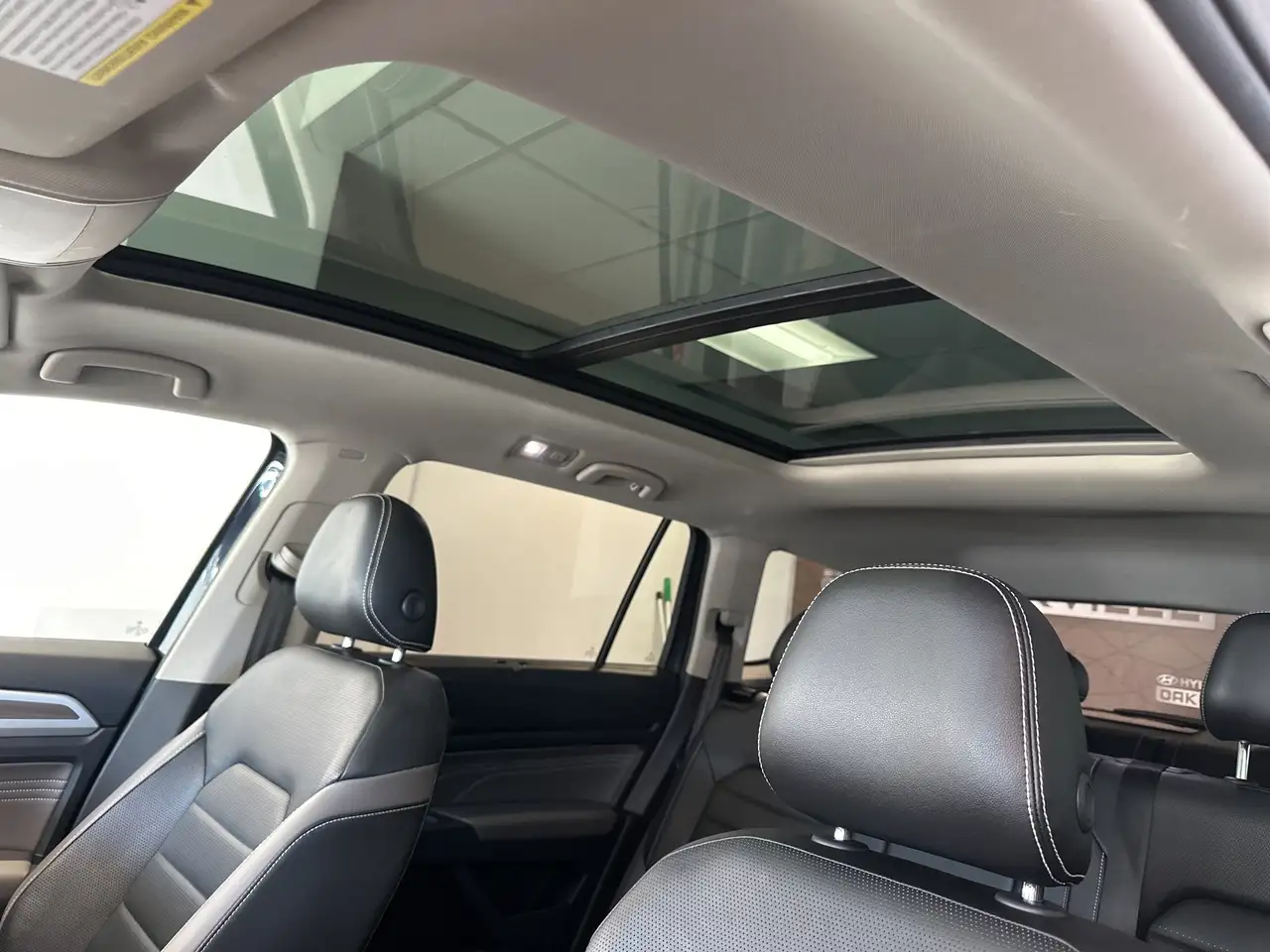 Volkswagen Atlas снимка Volkswagen Atlas