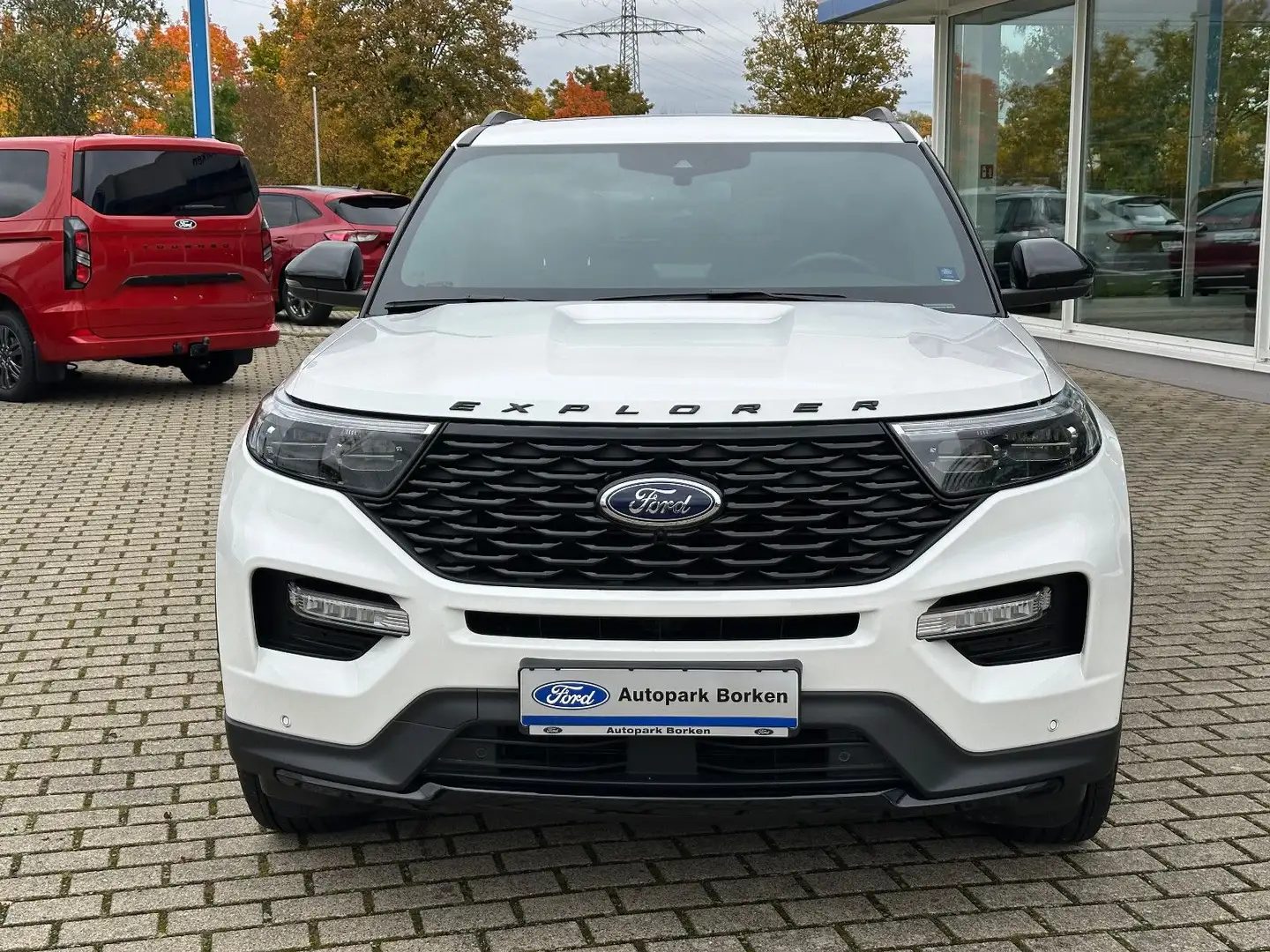 Ford Explorer ST-Line Plug-in-Hybrid 4x4 Weiß - 2