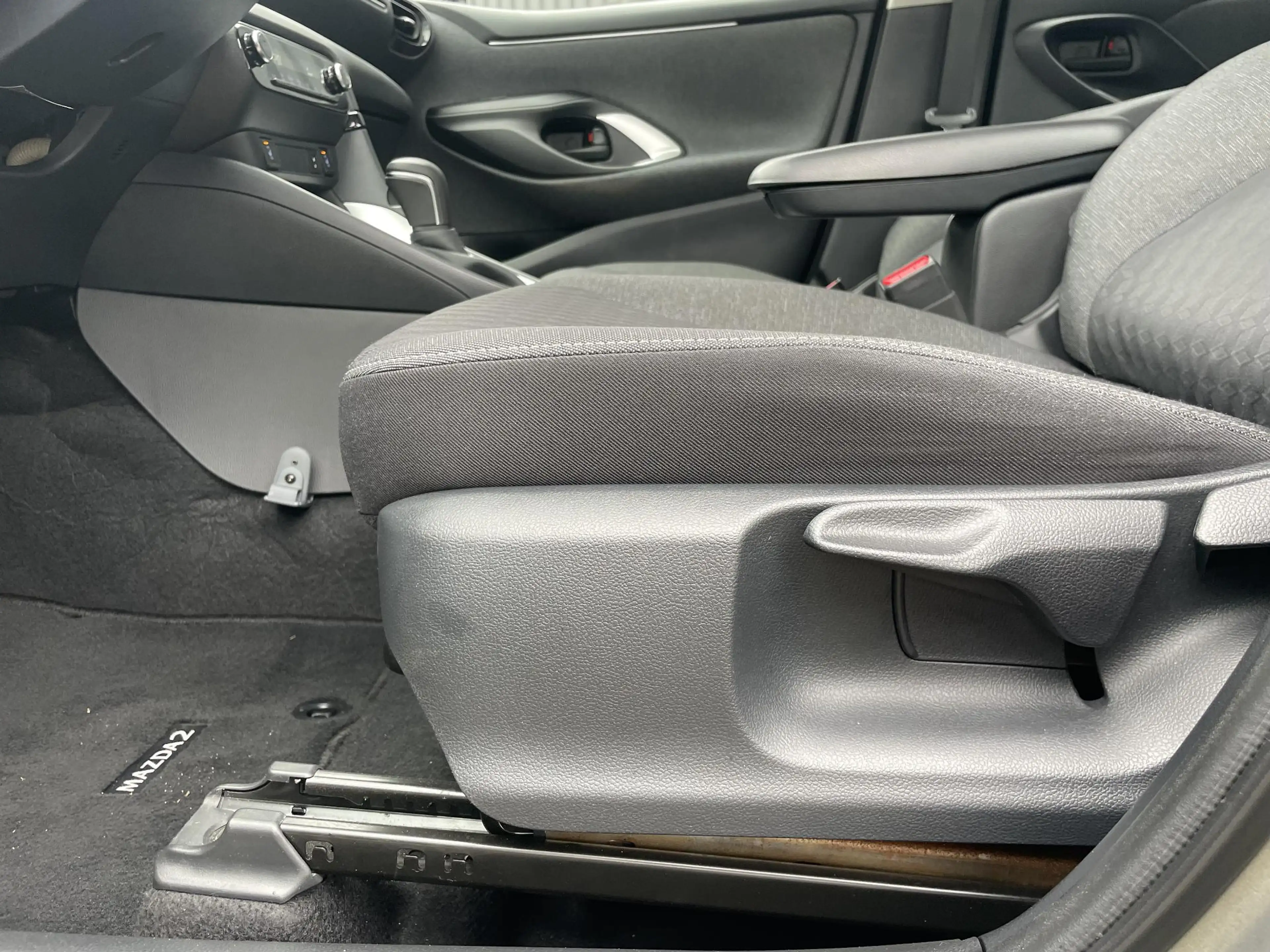 Mazda 2 Hybrid 1.5 Agile Stuurwielverwarming|Stoelverwarmi — photo 12
