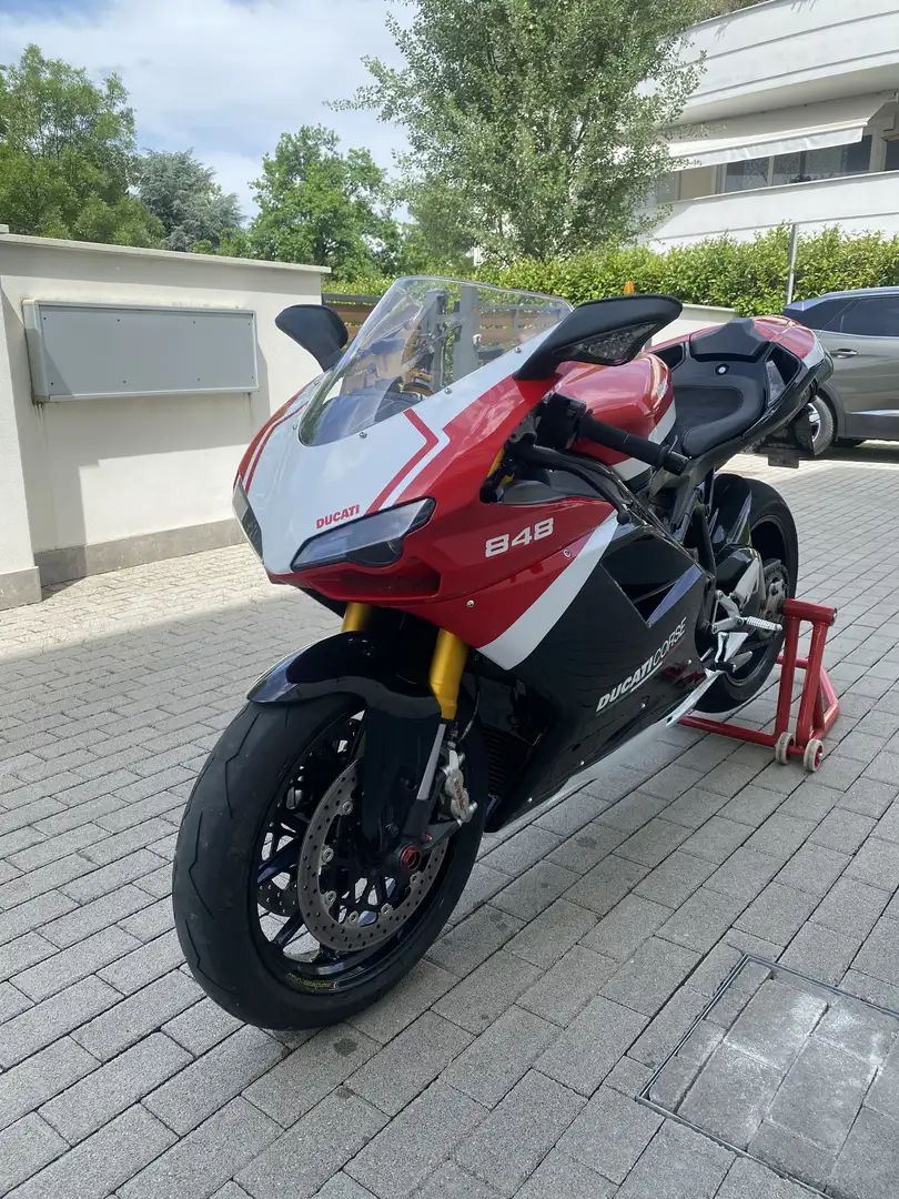 Ducati 848 Rojo - 1