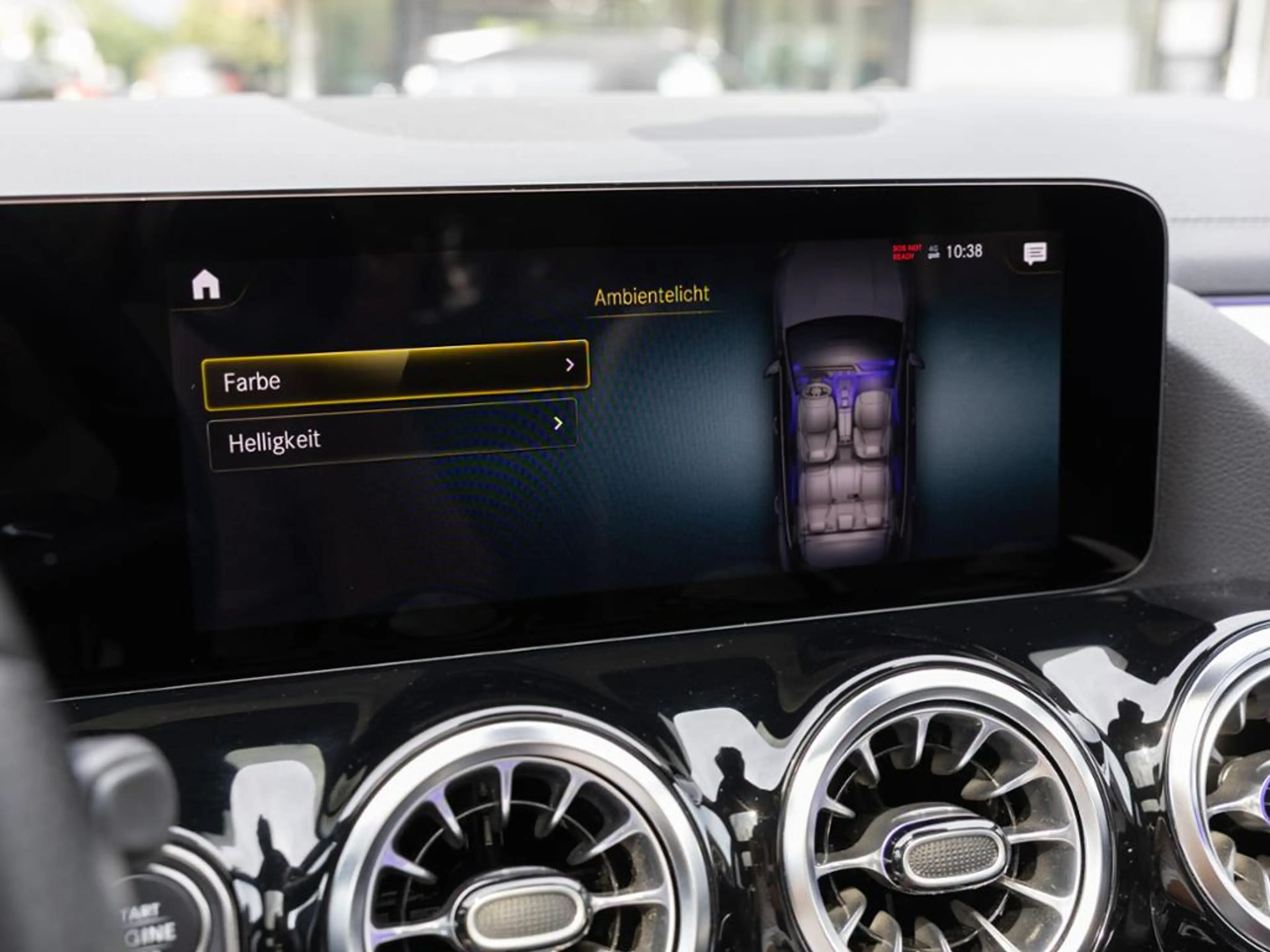 Mercedes-Benz GLA 220 d AMG NIGHT MULTI 360 AHK KAMERA PANO — photo 15