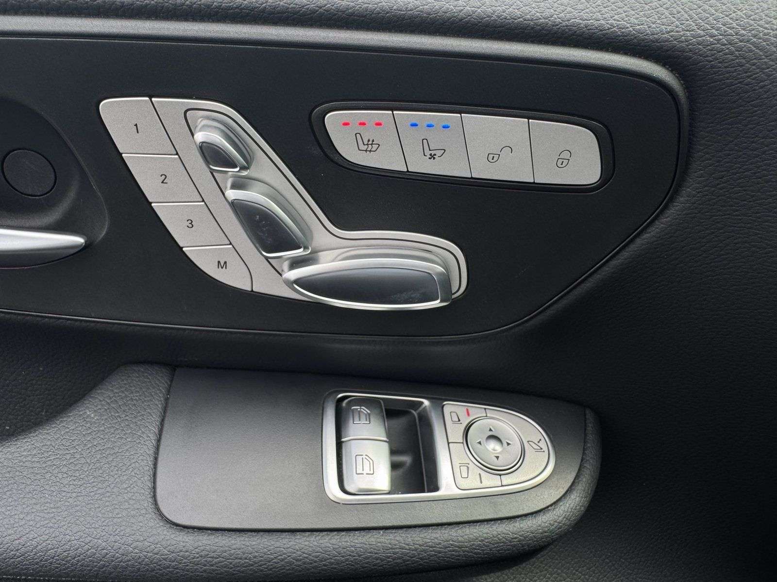 Mercedes-Benz EQV 300