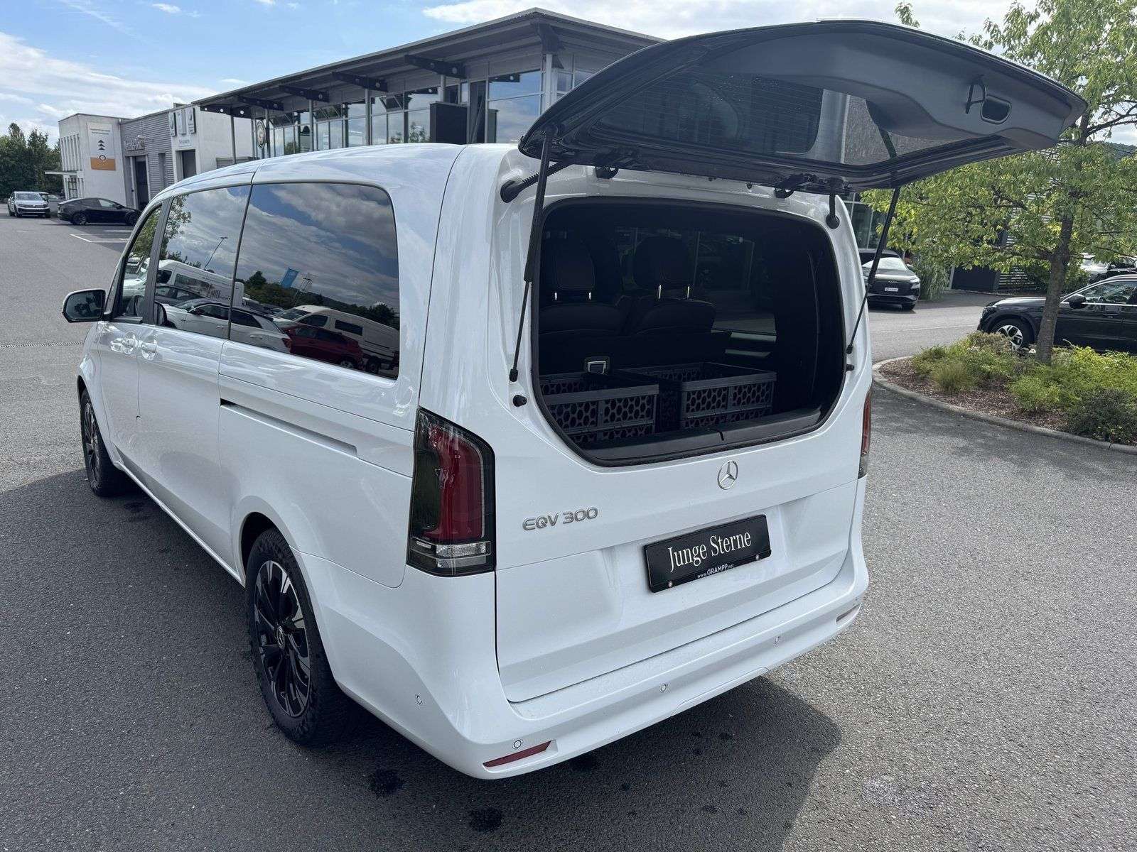 Mercedes-Benz EQV 300