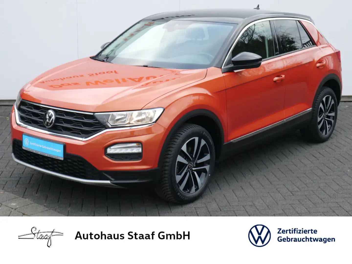 Volkswagen T-Roc United 1.5 TSI 150PS DSG Orange - 1
