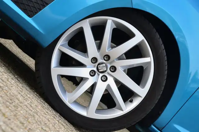 Seat Ibiza view 6