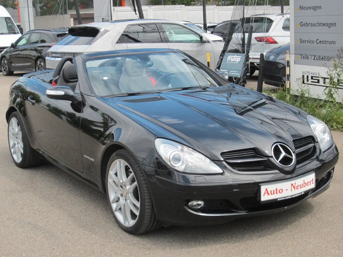 Mercedes-Benz SLK 200 Roadster Kompressor Чёрный - 1