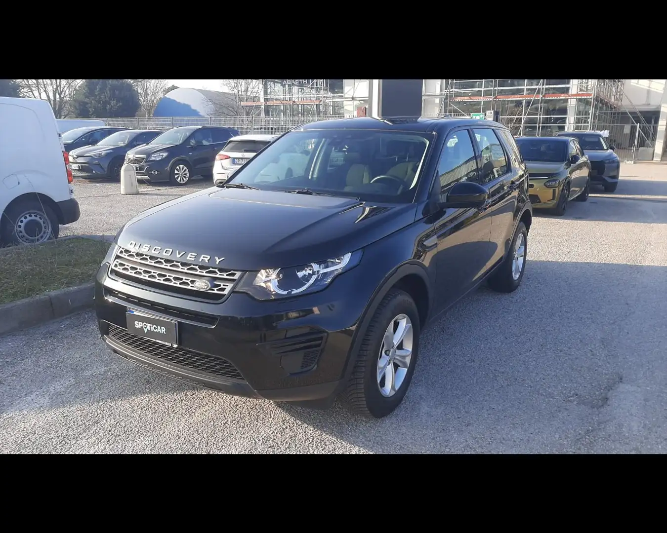Land Rover Discovery Sport 2.0 TD4 150 CV HSE Noir - 1