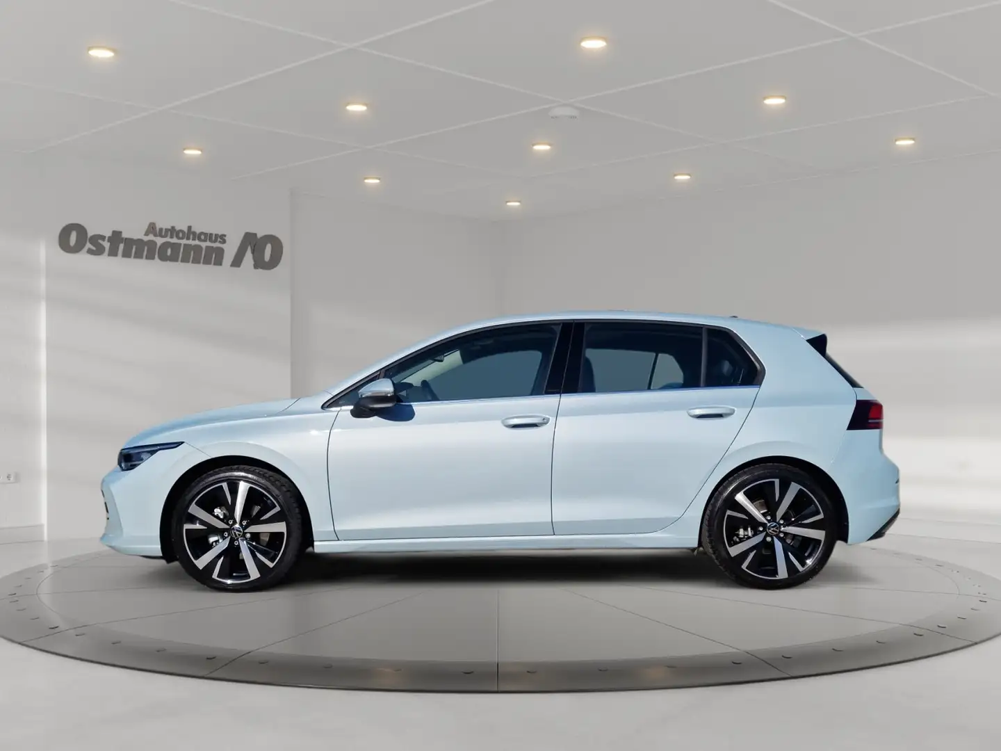 Volkswagen Golf VIII 1.5 TSI Style ACC PANO NAV LED KAM Blauw - 2