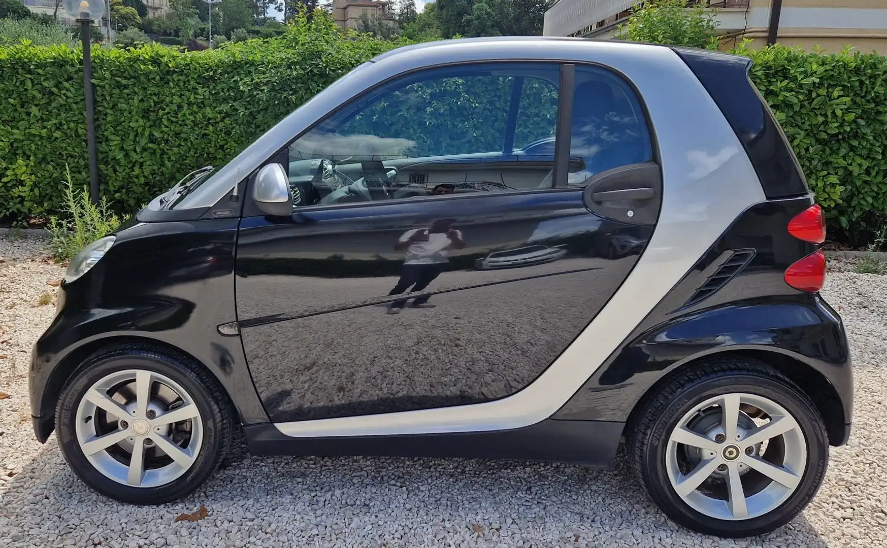 smart forTwo Fortwo II 2007 0.8 cdi Passion 54cv Nero - 2