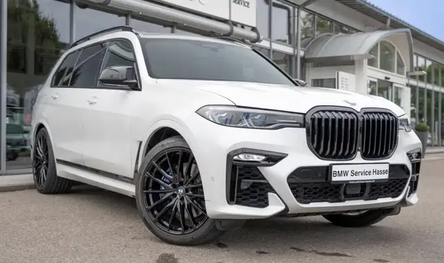 BMW X7 M50iA