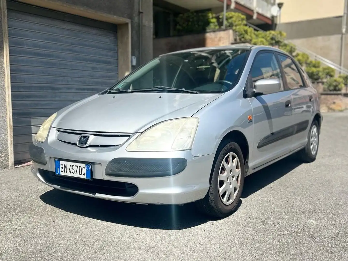 Honda Civic Civic 1.4 LS Gümüş rengi - 1