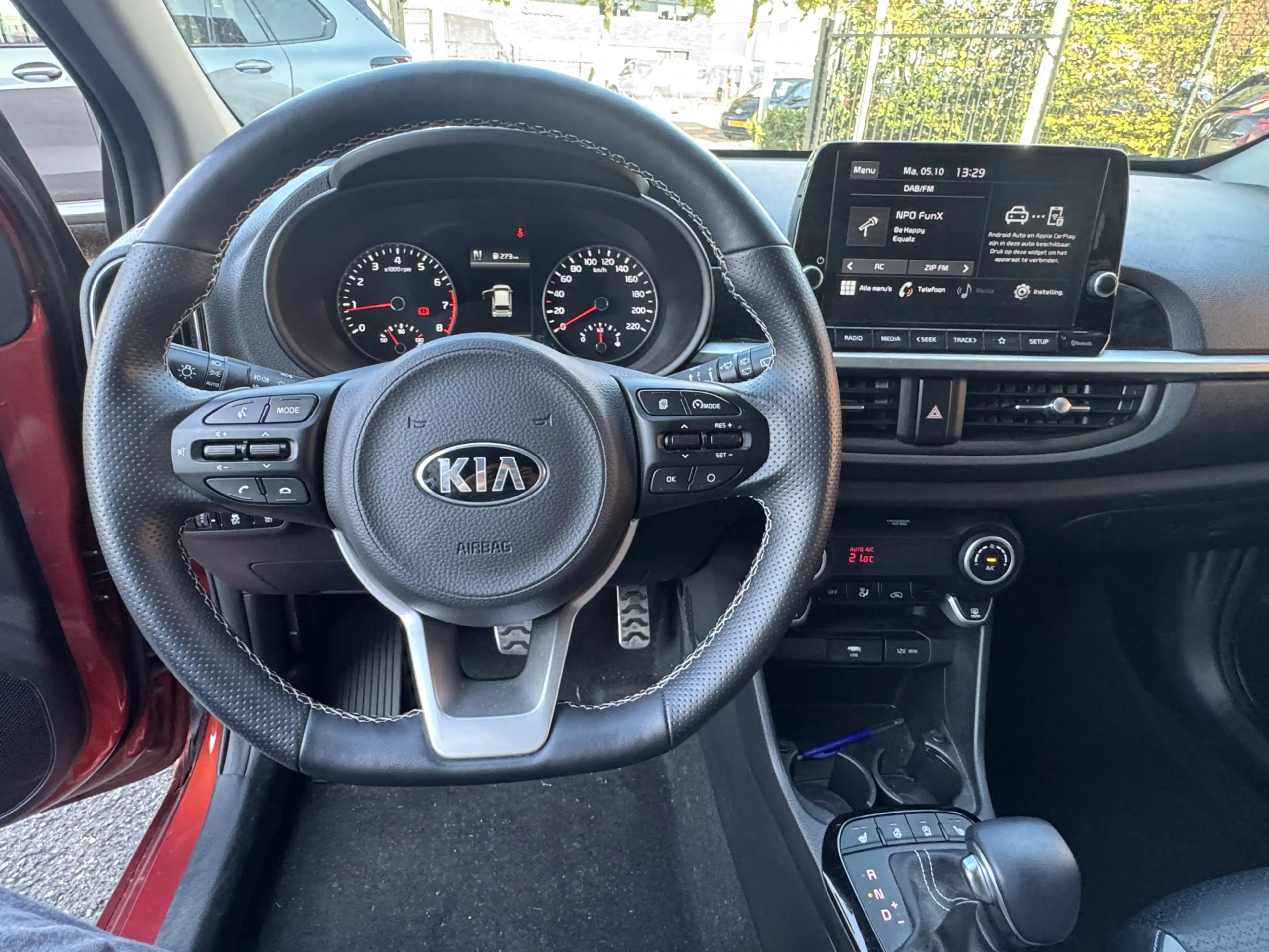 Kia Picanto 1.2 GT-Line 4 CILINDER!! // NIEUW MODEL //APPLE CA — photo 15