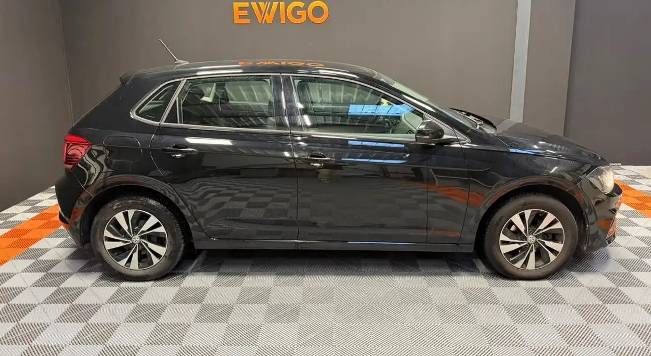 Volkswagen Polo Citadine 5 portes — photo 22