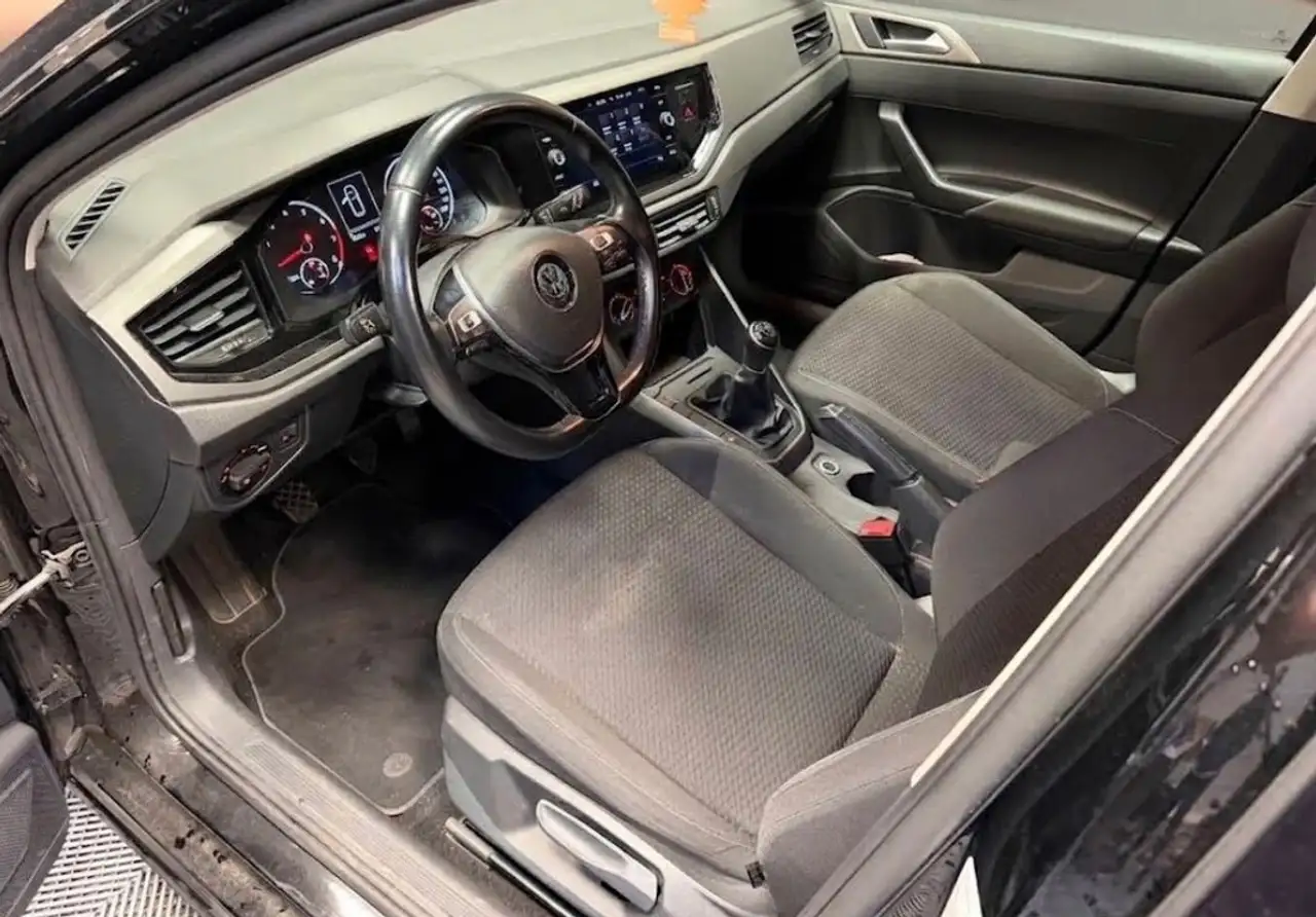 Volkswagen Polo Citadine 5 portes — photo 28