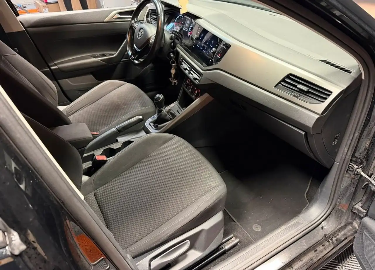 Volkswagen Polo Citadine 5 portes — photo 29