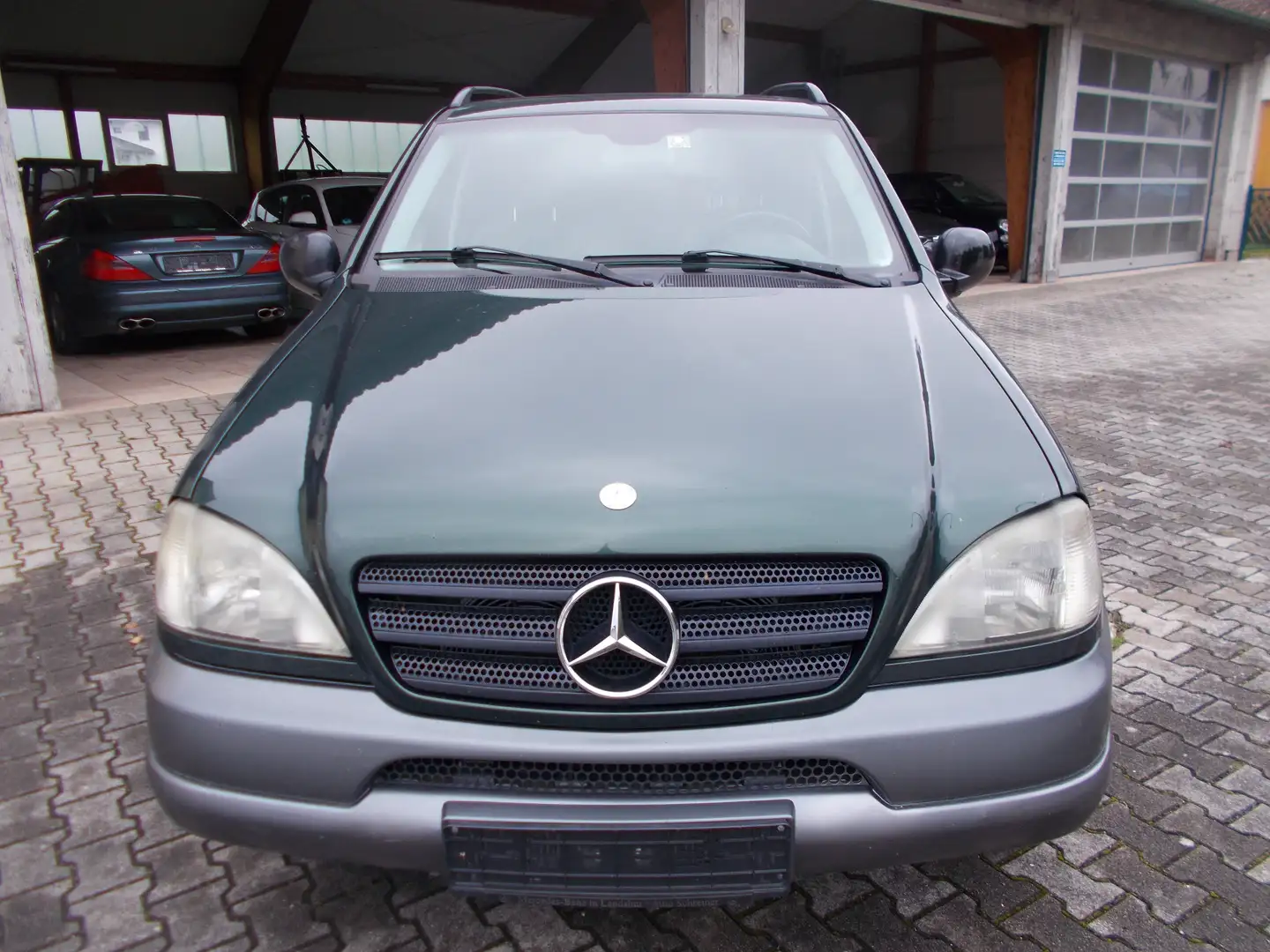 Mercedes-Benz ML 320 M-Klasse Grün - 1