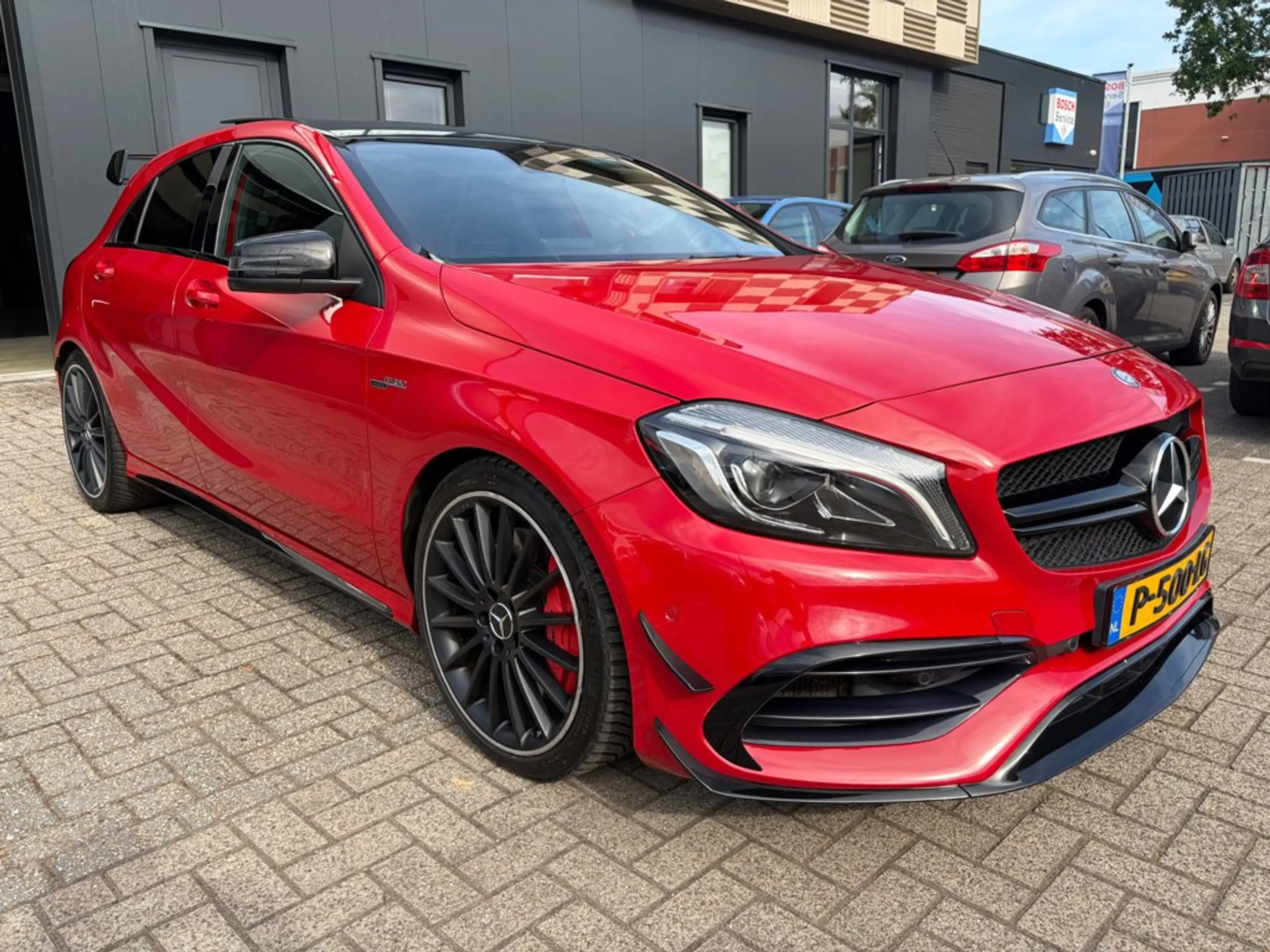 Mercedes-Benz A 45 AMG 4MATIC, Pano, Camera, Schaalstoelen — photo 4