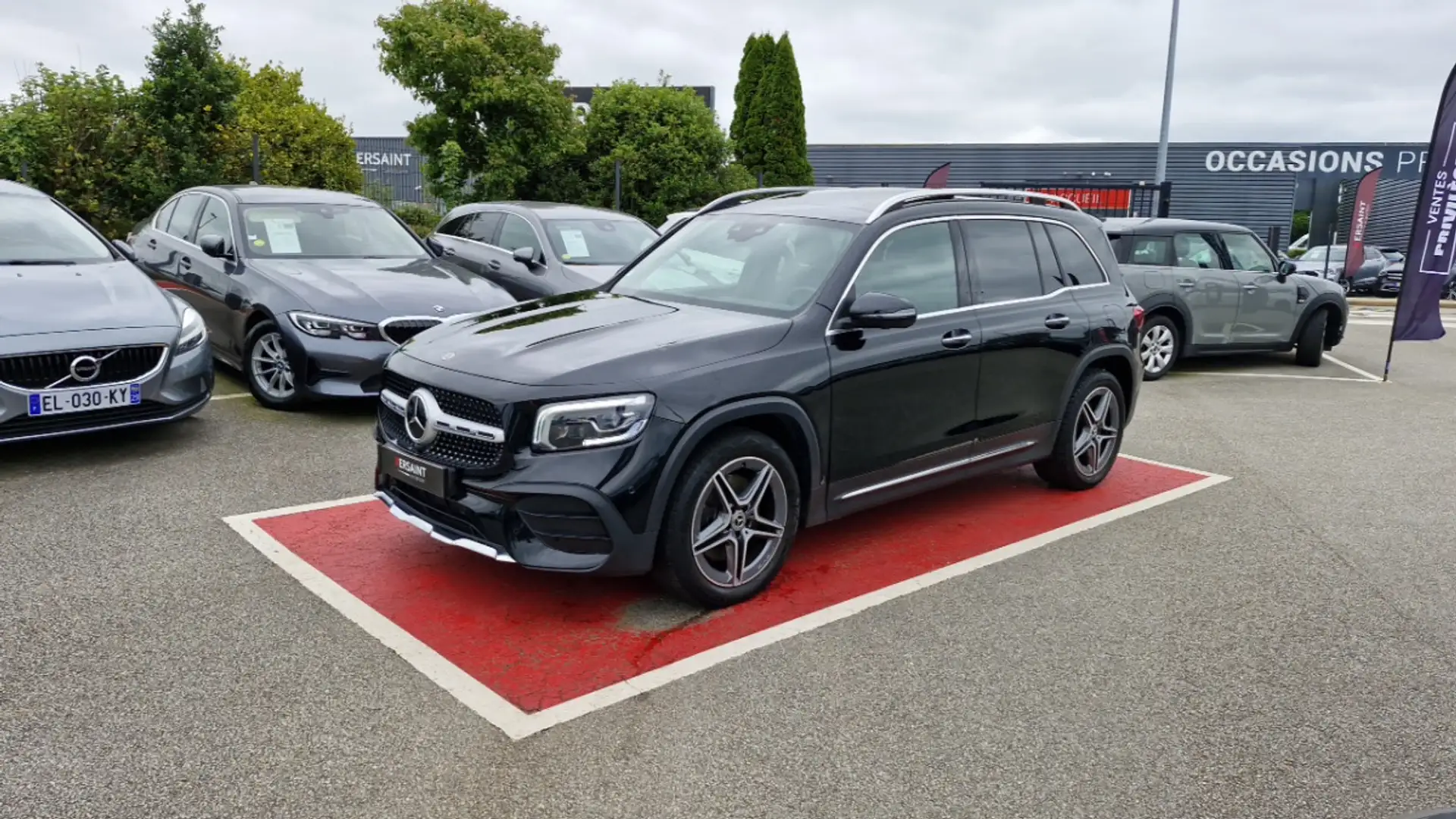 Mercedes-Benz GLB 250 250 8G-DCT 4MATIC AMG LINE Noir - 1
