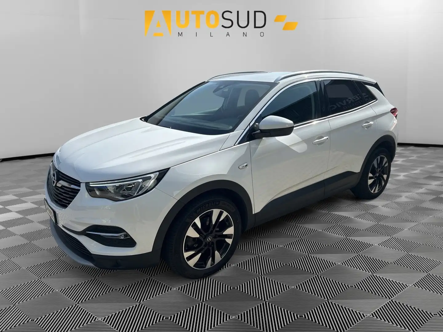 Opel Grandland X Benzina X 1.2 Innovation s&s 130cv my18 Weiß - 1