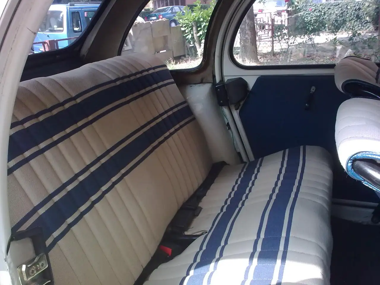 Citroen 2CV6 0.6 Special "Transat", foto 12