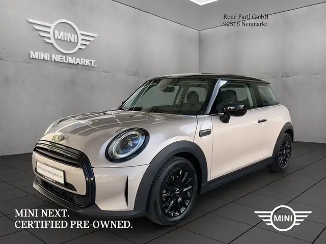 MINI Cooper 3-Türer NAVI LED PDC Dr.Assist Lenkradhzg