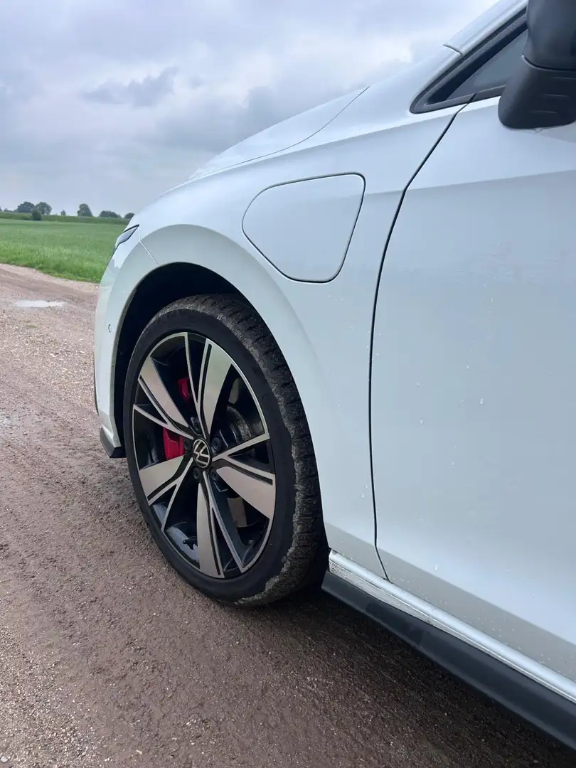 Volkswagen Golf GTE 8 FULL OPTION Wit - 2